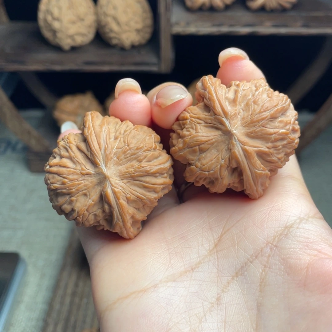 文玩核桃吊坠磨盘41 全品白茬精配毕业红皮