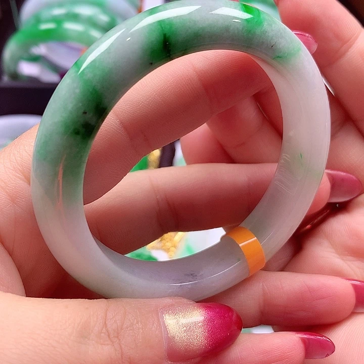 未镶嵌手镯翡翠翡翠手镯