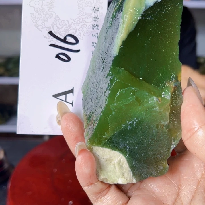 岫玉未镶嵌原料原料