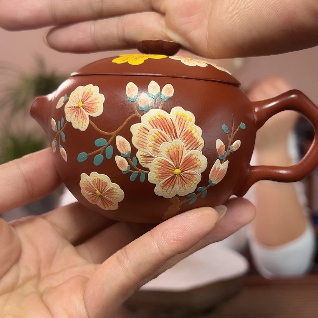 茶杯紫砂紫砂的味道很浓很
