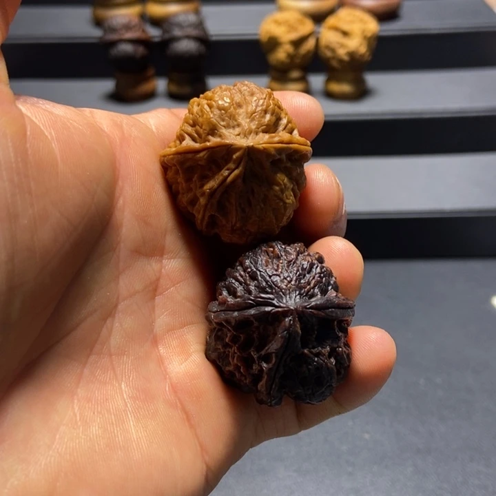 文玩核桃把件B荔枝纹三棱36