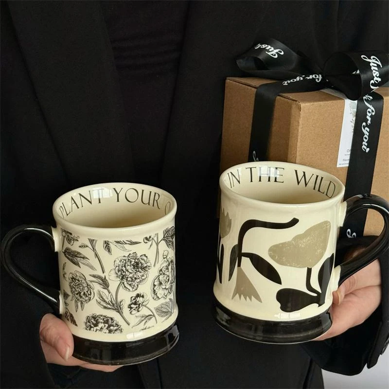 高级感|ins简约黑色花卉字母高颜值马克杯咖啡杯情侣杯送闺蜜礼物