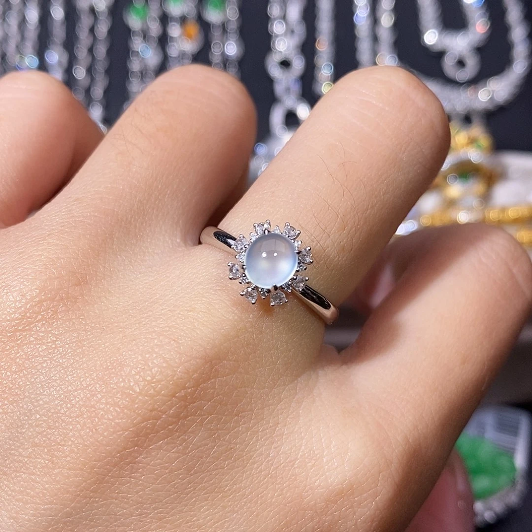 翡翠18K金镶嵌颈饰戒指