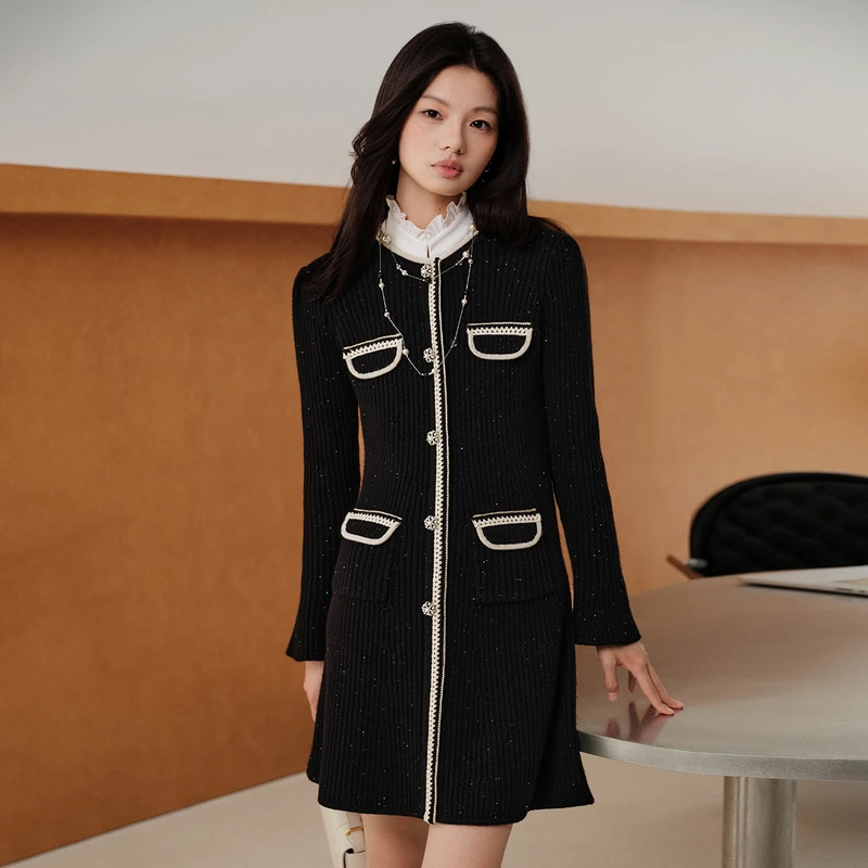 EP雅莹早秋新品 绵羊毛收腰X型优雅小香风针织连衣裙9407A