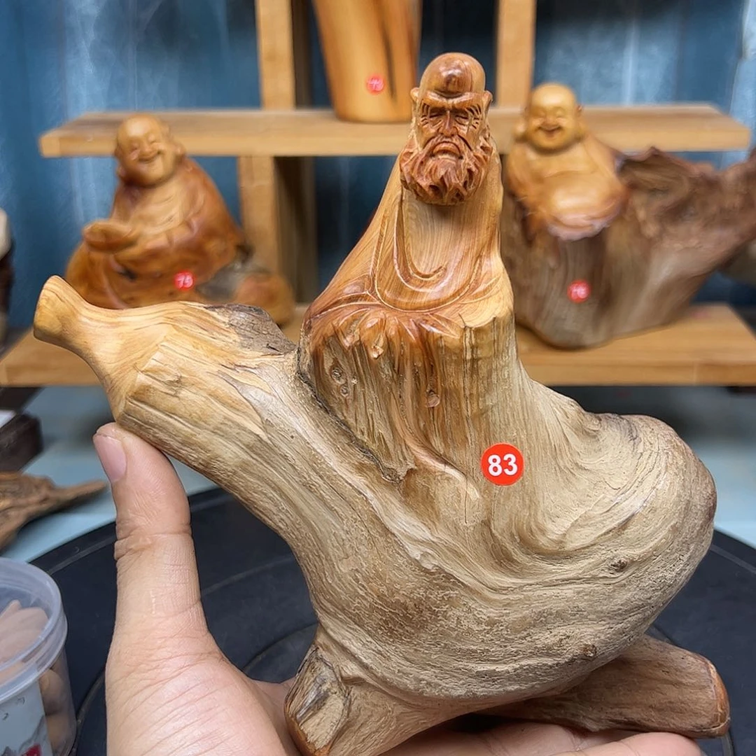 木吉***意崖柏木摆件手把件