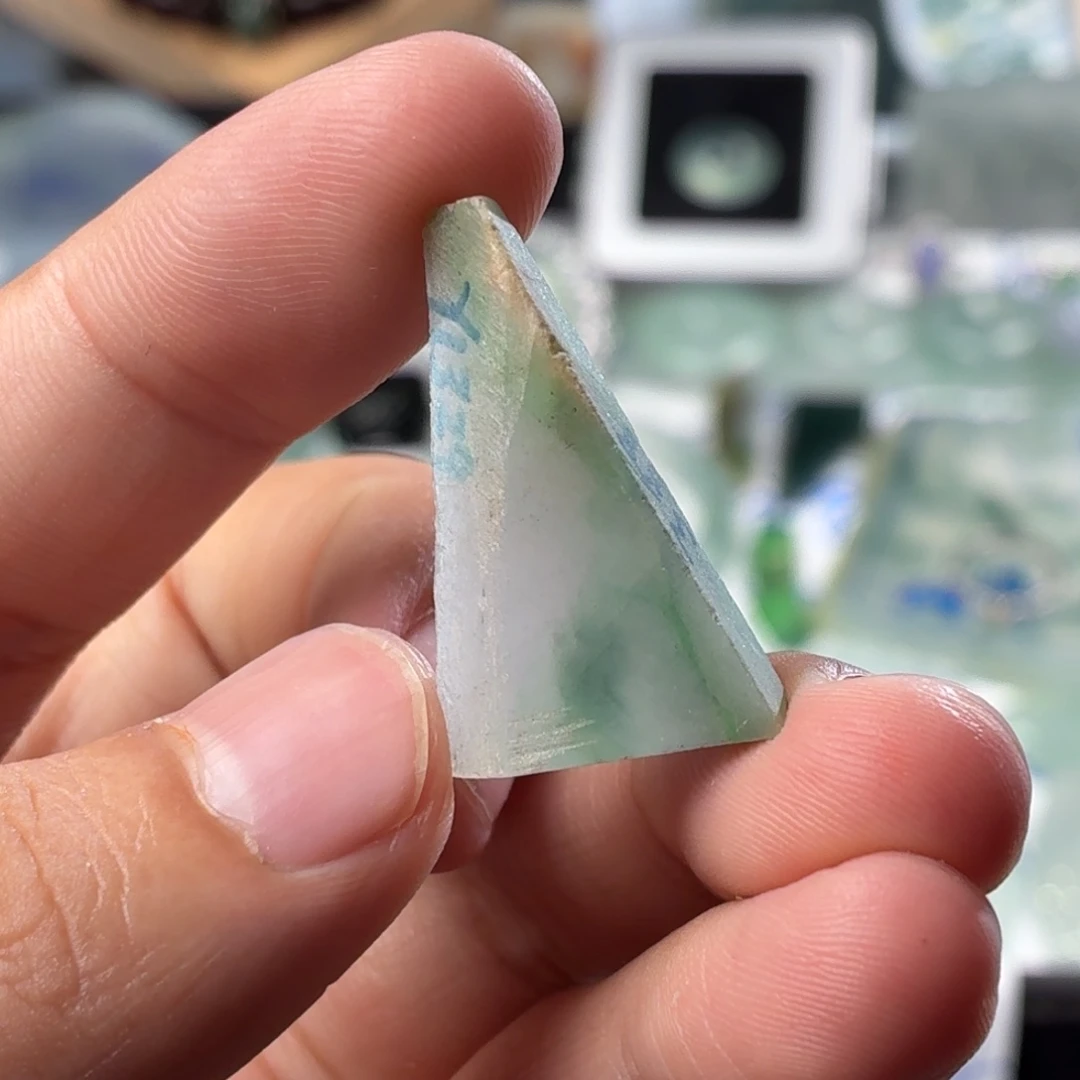 未镶嵌定制翡翠天然缅甸翡翠a货高糯化打底色丝料