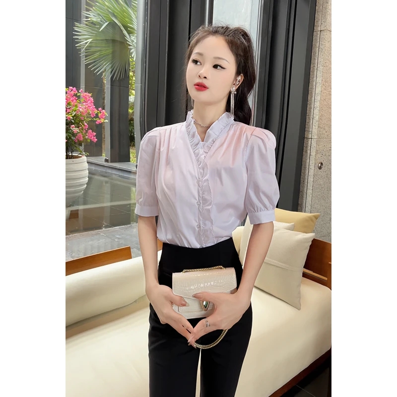 格润雅独特漂亮夏季上衣女2025新款气质韩版设计感木耳边v领衬衫