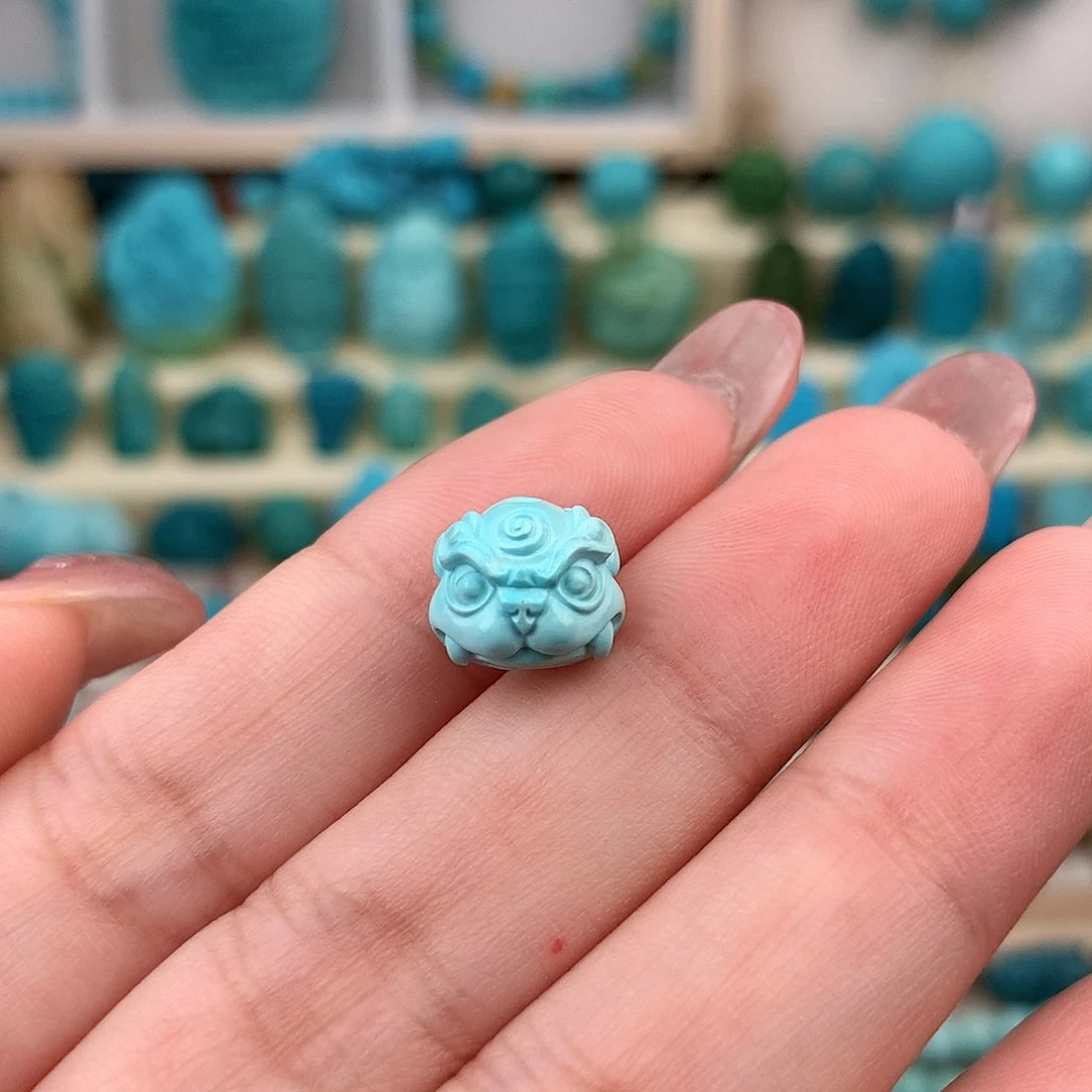 未镶嵌绿松石珠宝奇石