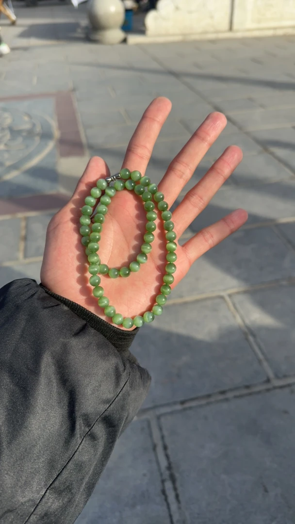 和田玉俄罗斯碧玉猫眼