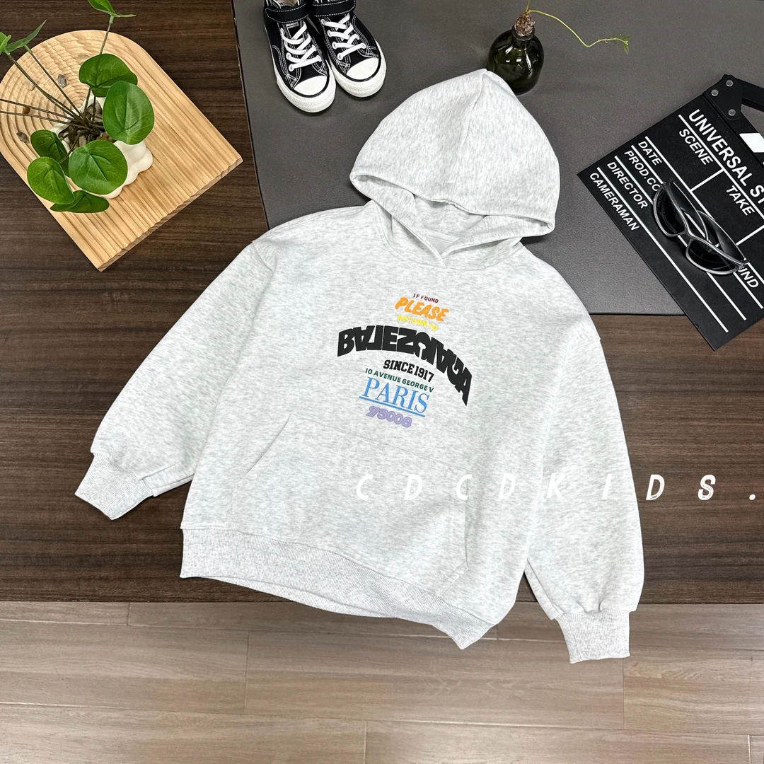 川度9826儿童秋季连帽宽松休闲男童装百搭卫衣胸口字母秋装上衣