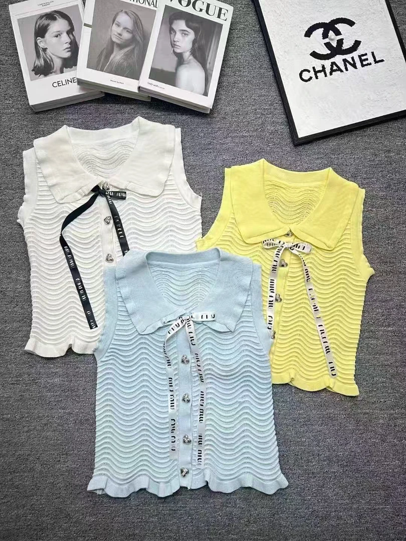 大小姐家——短款蝴蝶结娃娃领法式波浪甜美上衣