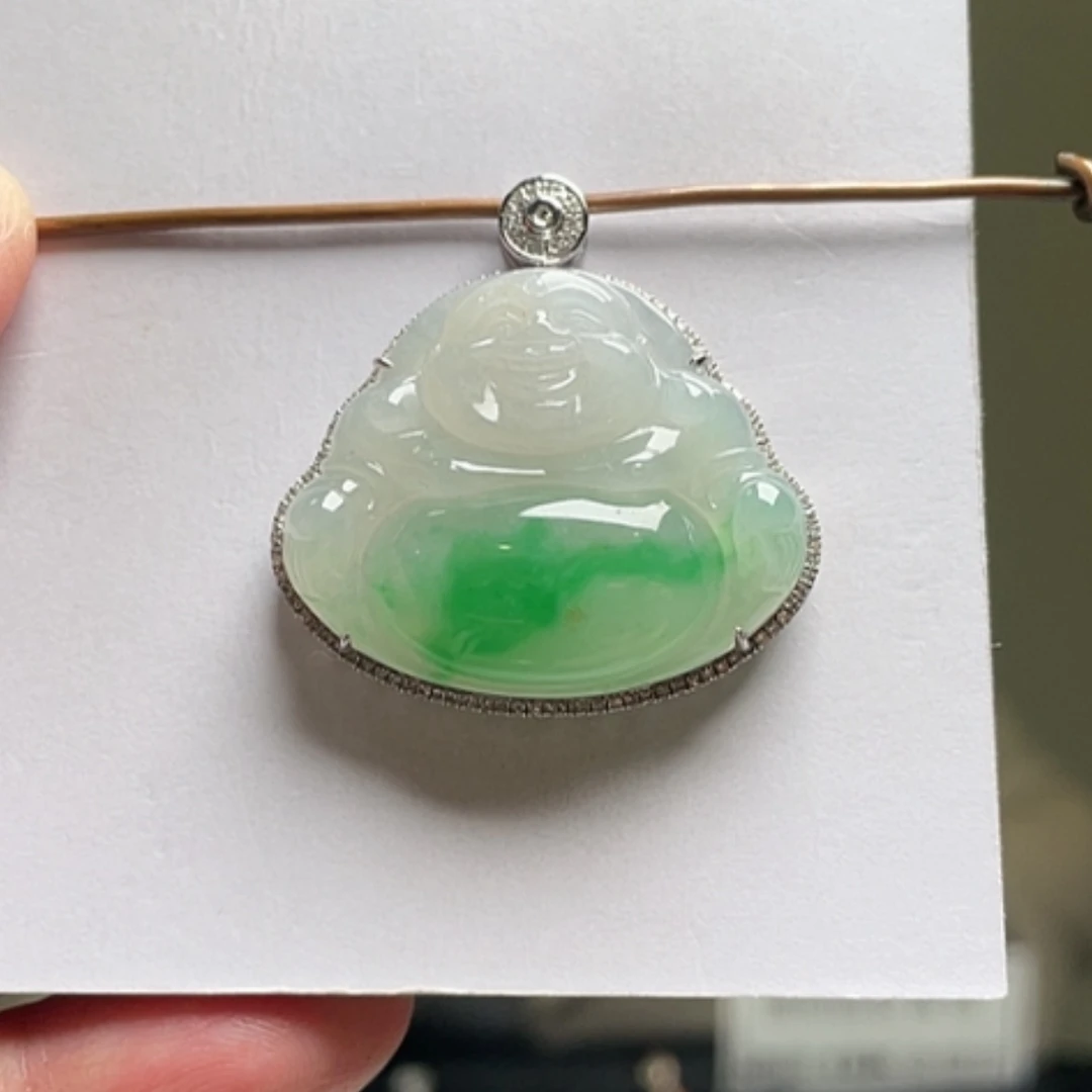 【闪购商品】吊坠(不含链)18K金镶嵌翡翠