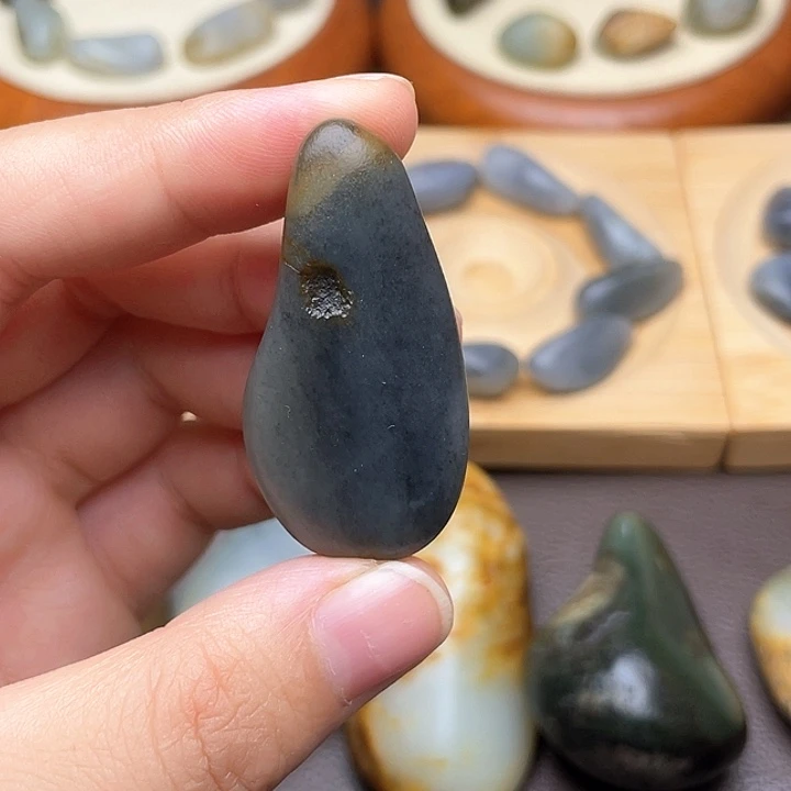 颈饰未镶嵌和田玉2