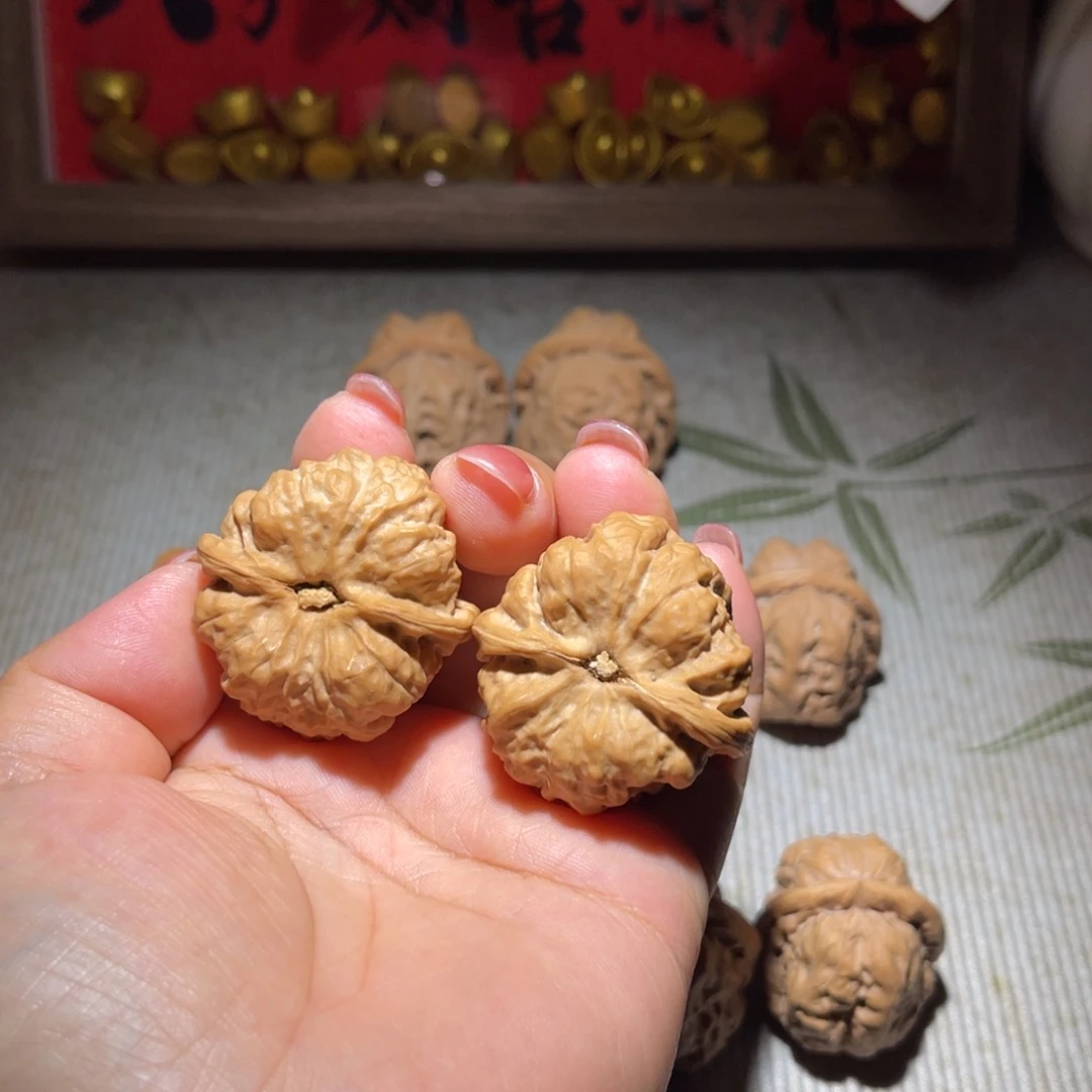 大***晨吊坠文玩核桃37.5昌平蛤蟆头直播选购