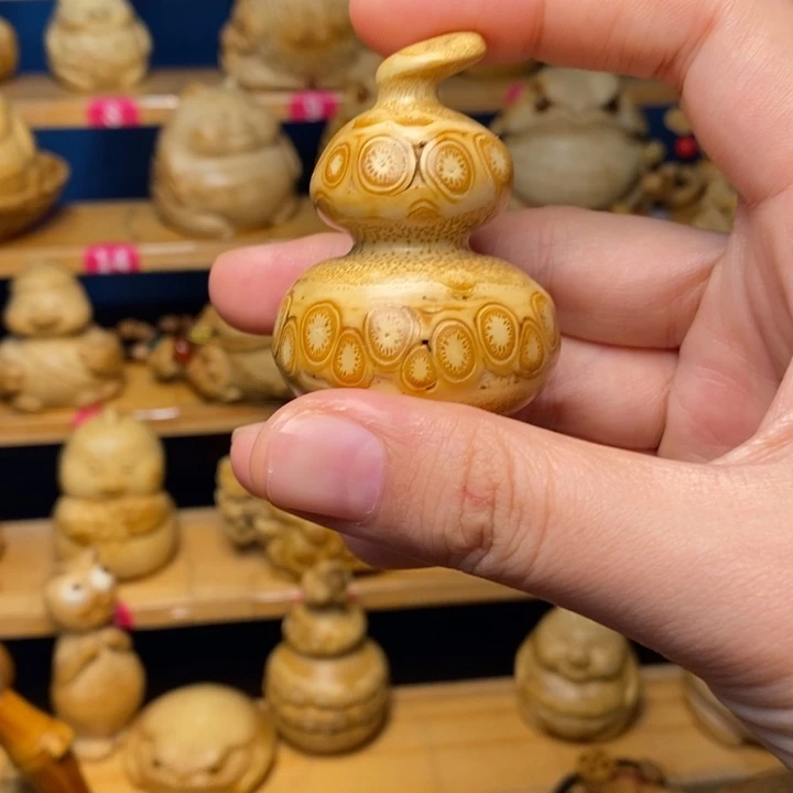 竹福禄竹雕精工制作