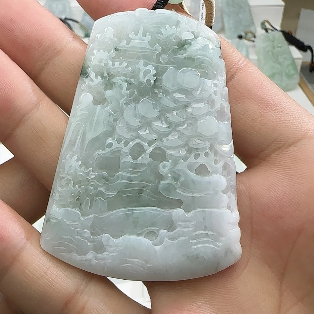 翡翠未镶嵌颈饰翡翠
