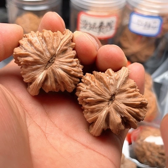 文玩核桃把件四座楼