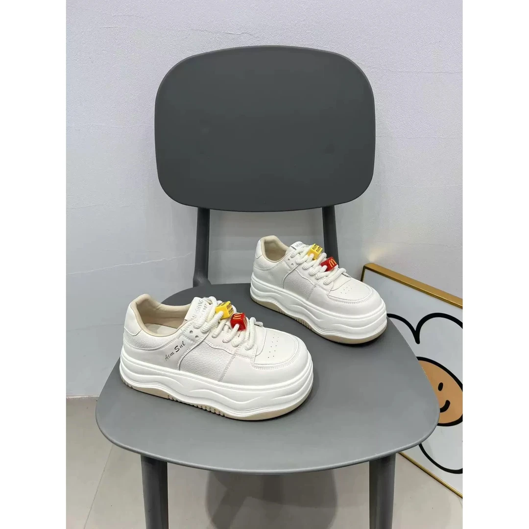 新款气质休闲百搭女士休闲鞋A/CC/59722