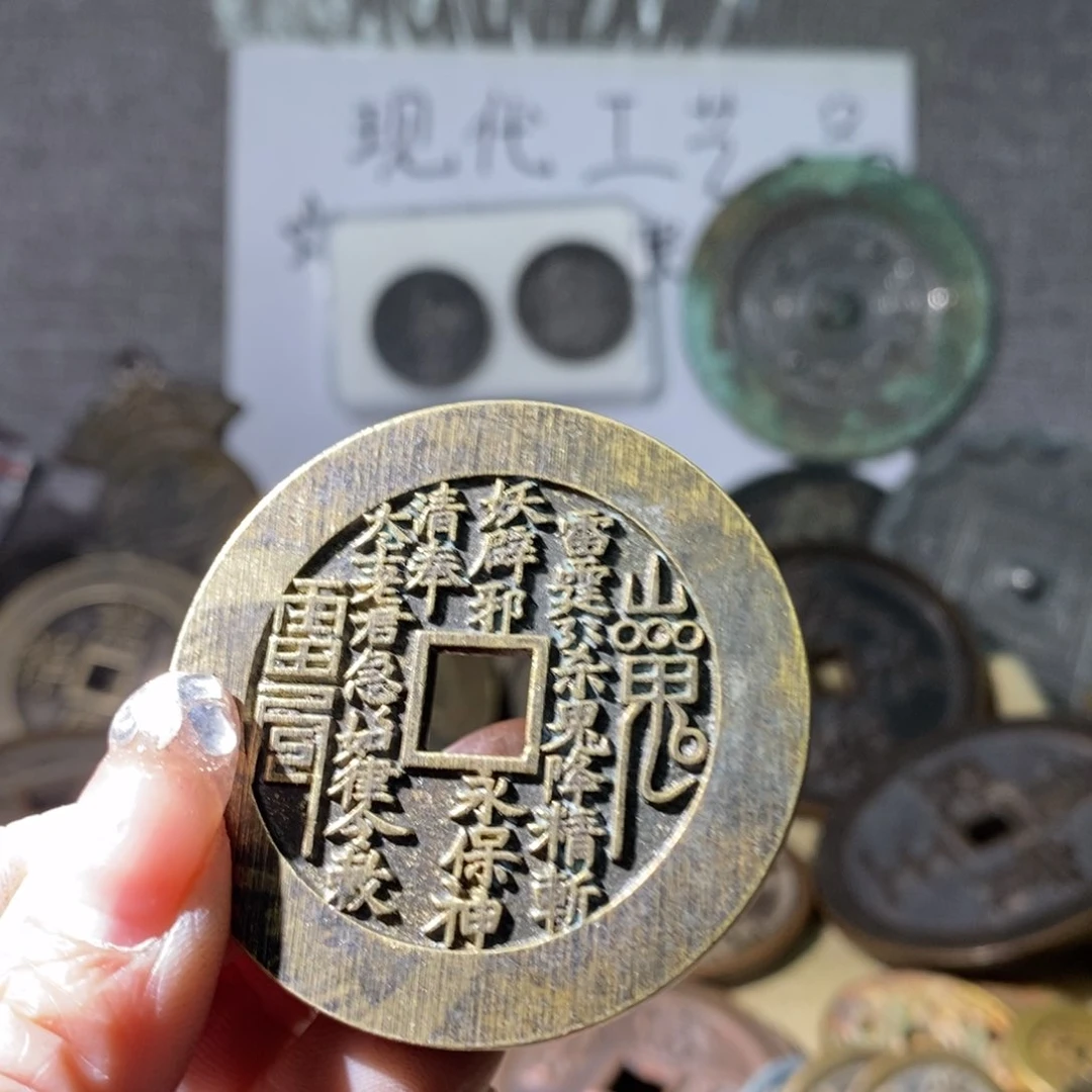 铜现代汉语片现代工艺品