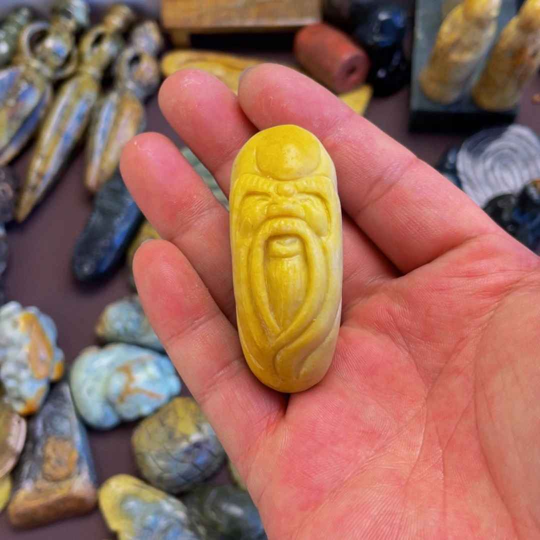 【闪购商品】未镶嵌岫岩河磨玉（透闪石质玉）挂件