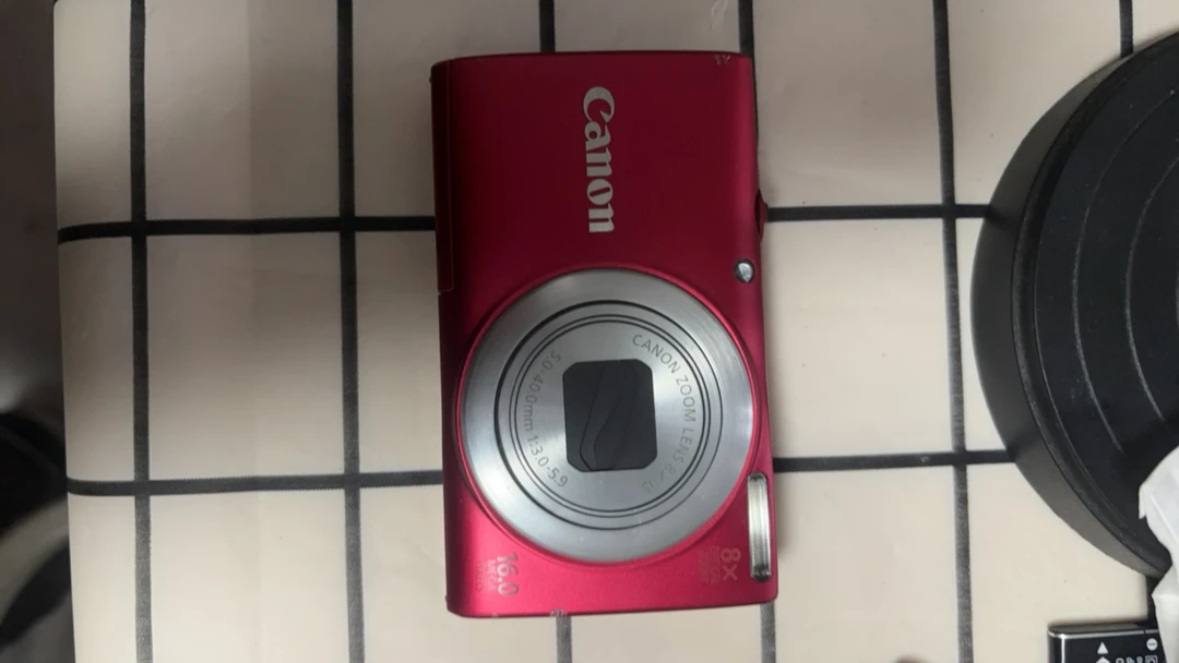 95新 Canon/佳能 a4000is 镜头微微划痕