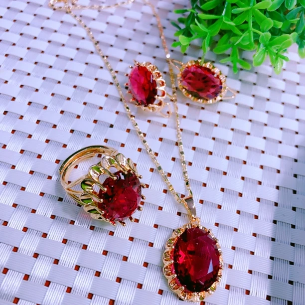 铜合金合金玻璃耳饰 玫红色妈妈款三件套 yakutrang qiqak