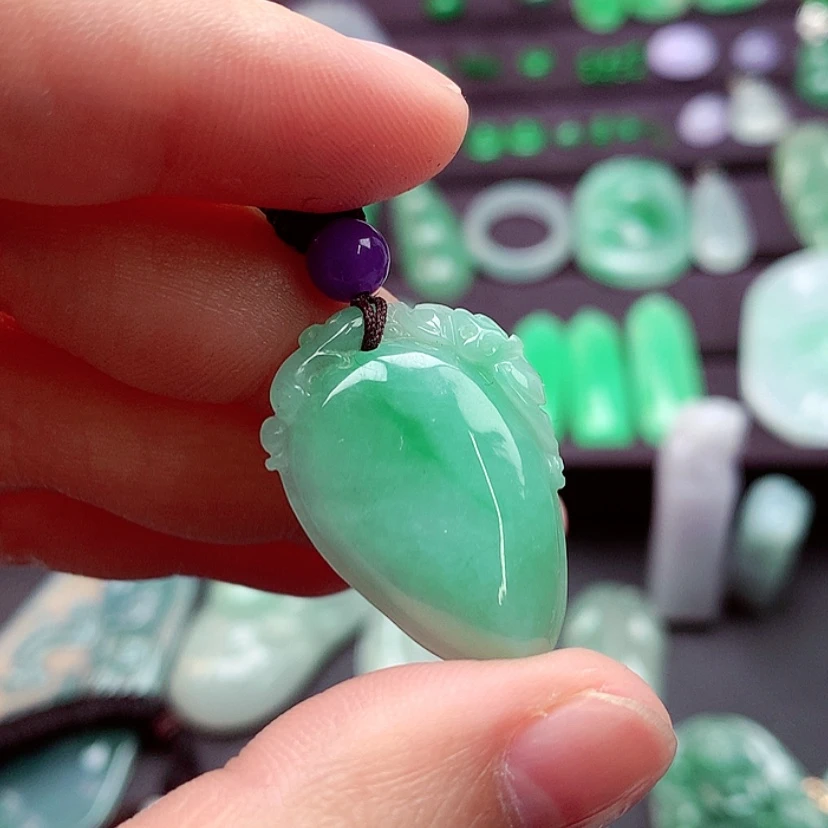 【闪购商品】吊坠(不含链)未镶嵌翡翠福瓜
