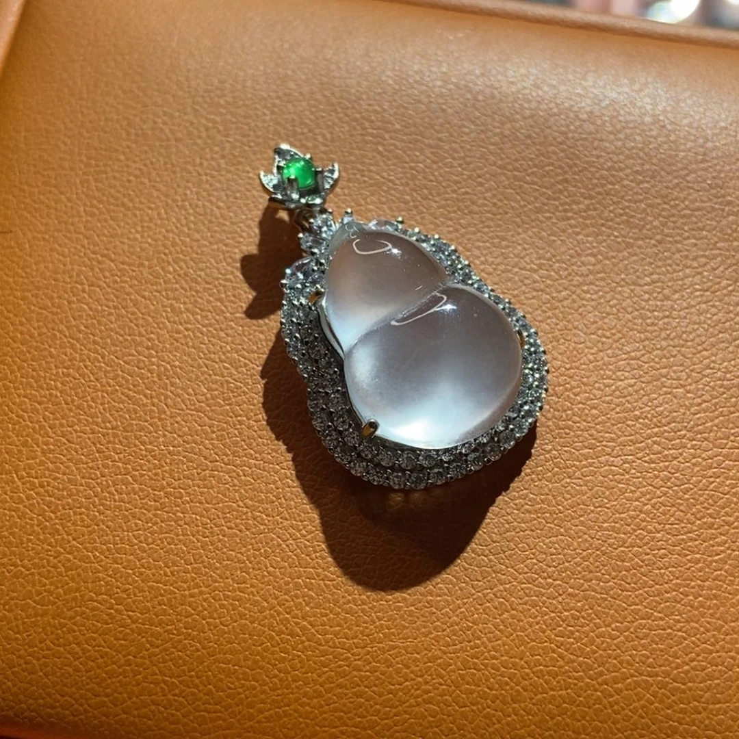 石英质玉银S925镶嵌颈饰