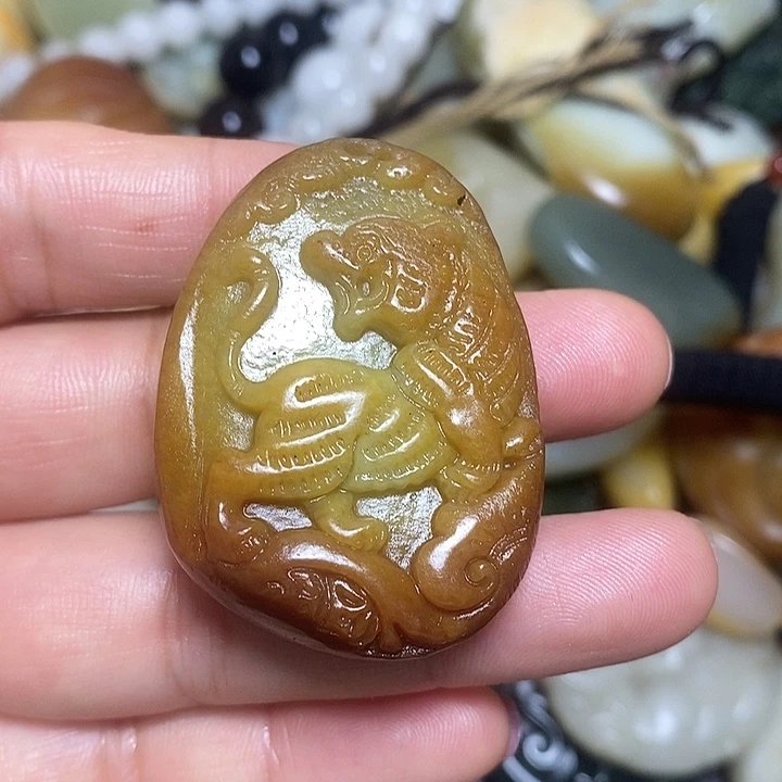 和田玉未镶嵌挂件