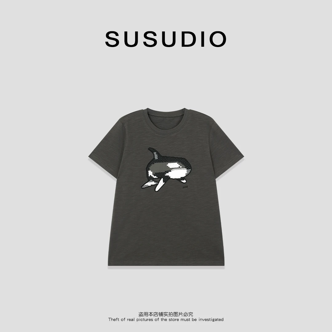 SUSUDIO 设计款鲨鱼图案宽松圆领短袖T恤250128