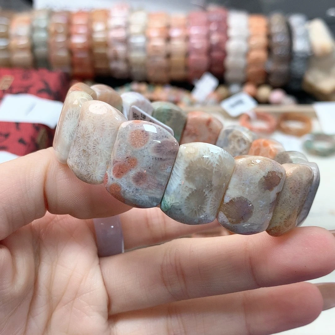 硅化珊瑚（珊瑚玉）手链未镶嵌清****洛168