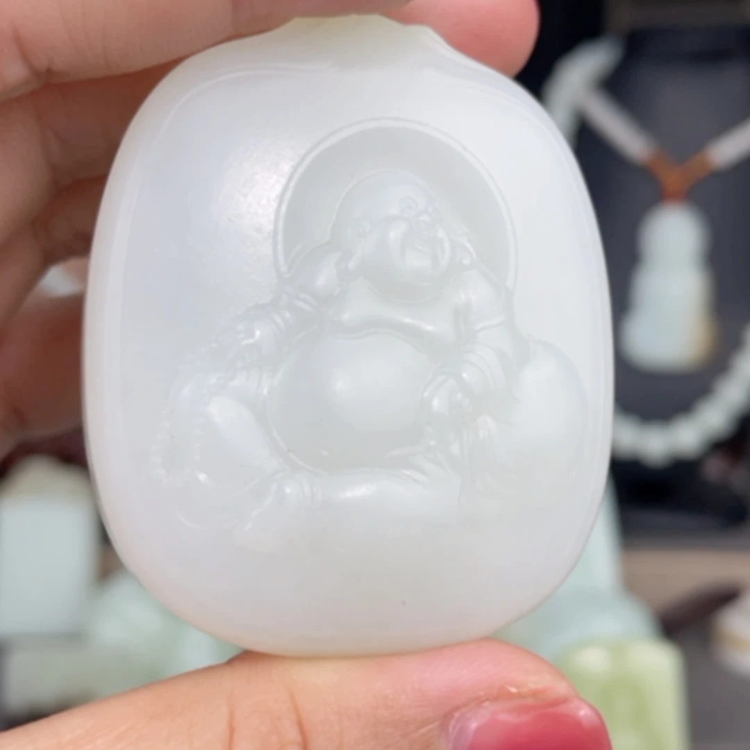【闪购商品】颈饰未镶嵌和田玉