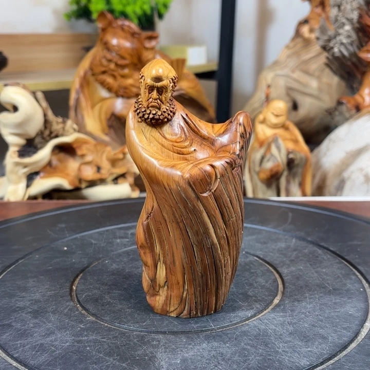 柏木（崖柏）cghgghhhj