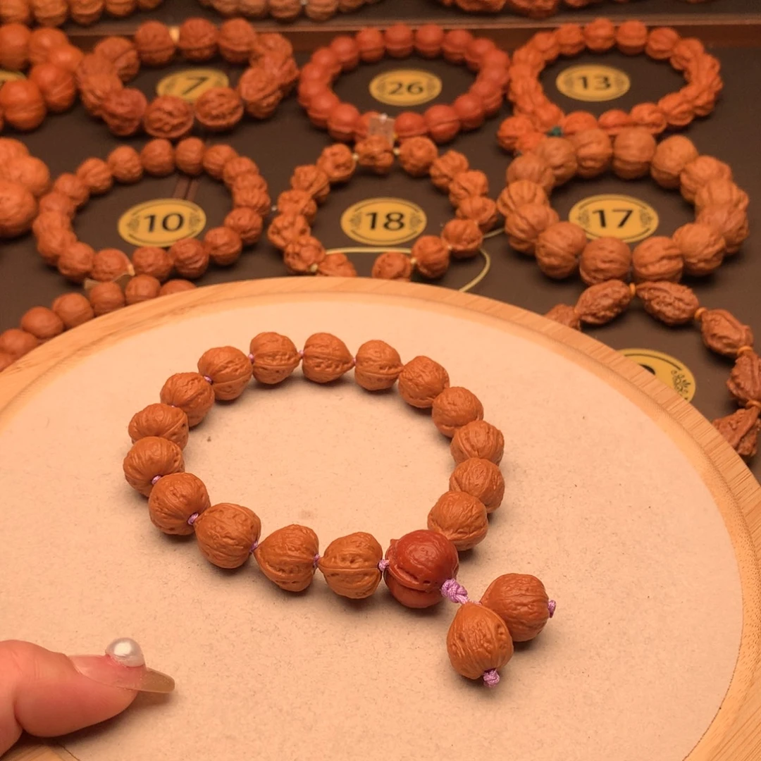 手串文玩核桃爱心