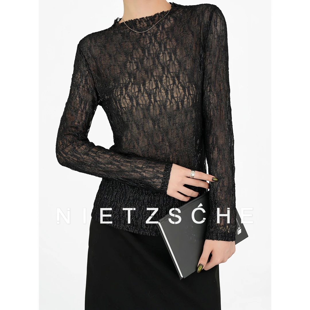 尼采 官方直营｜万人迷｜时尚半高领高弹精致百搭显瘦镂空衫62022