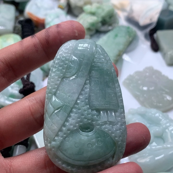 颈饰未镶嵌翡翠保真天然a货翡翠