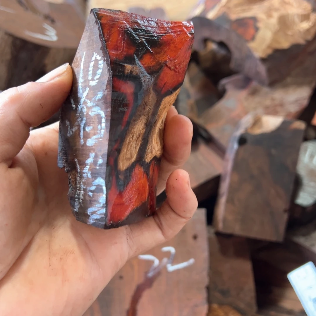 交趾黄檀（大红酸枝）滔***坊