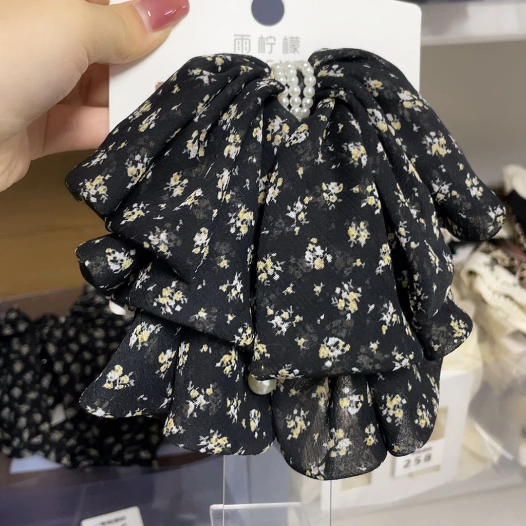 非金属亚克力黑色碎花