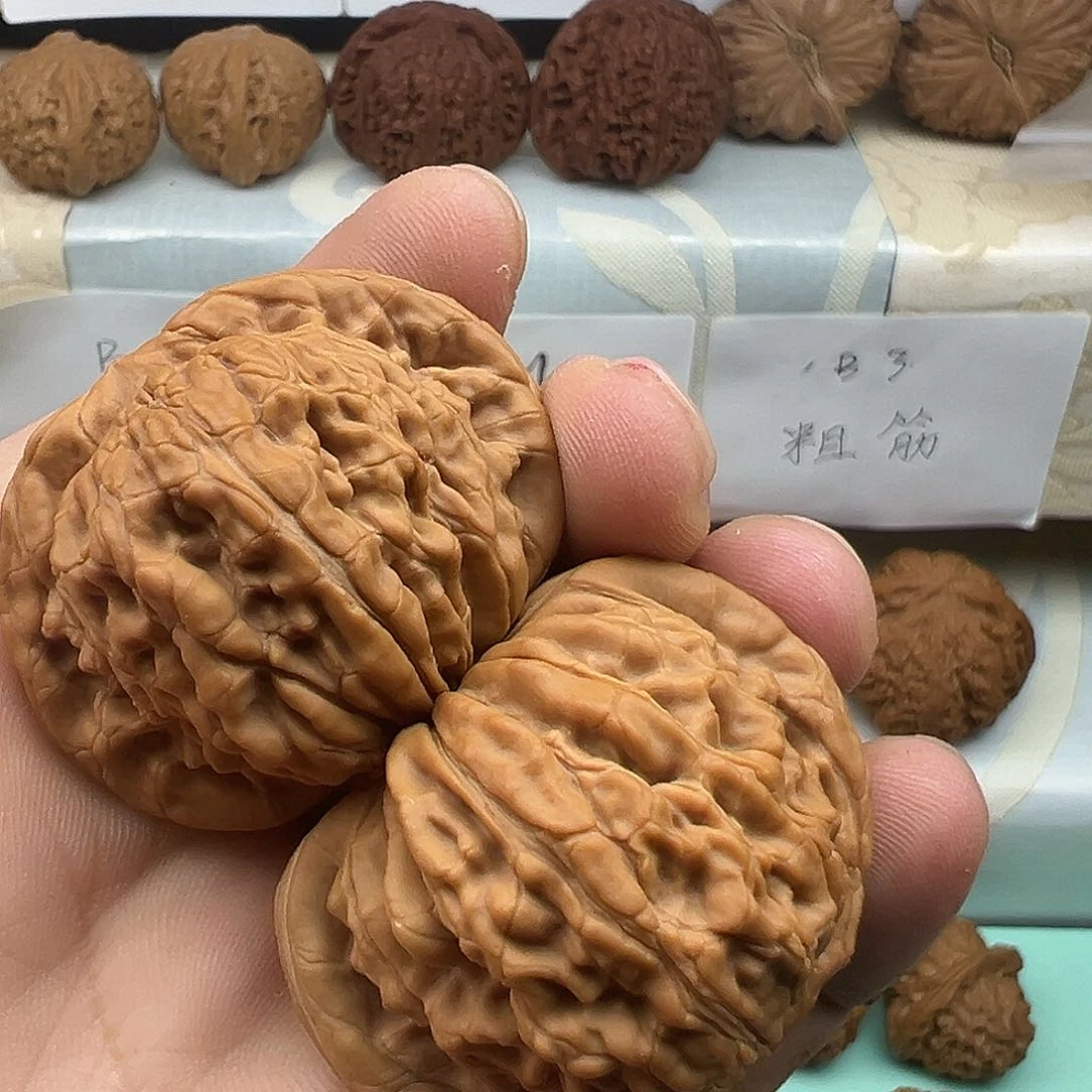 桃核把件四座楼43
