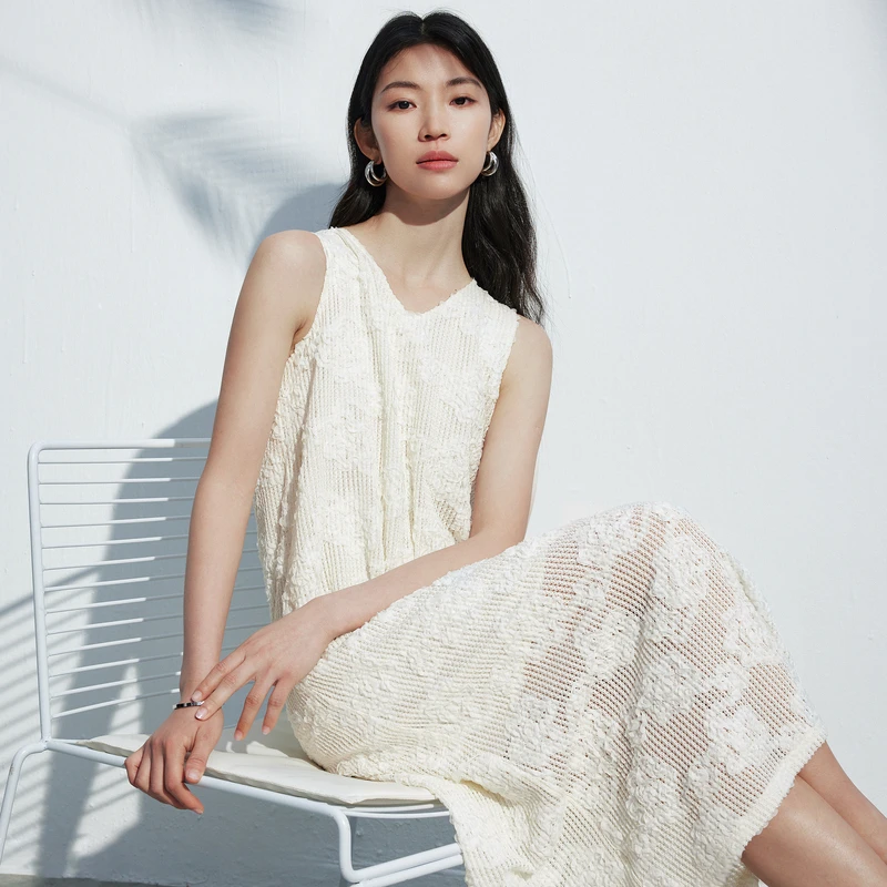 丽雪leisure【重工肌理面料】24夏新款网纱印花连衣裙绣花背心裙