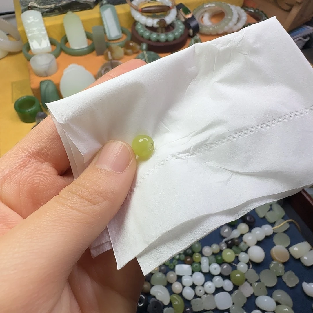 和田玉未镶嵌颈饰福利款珠子