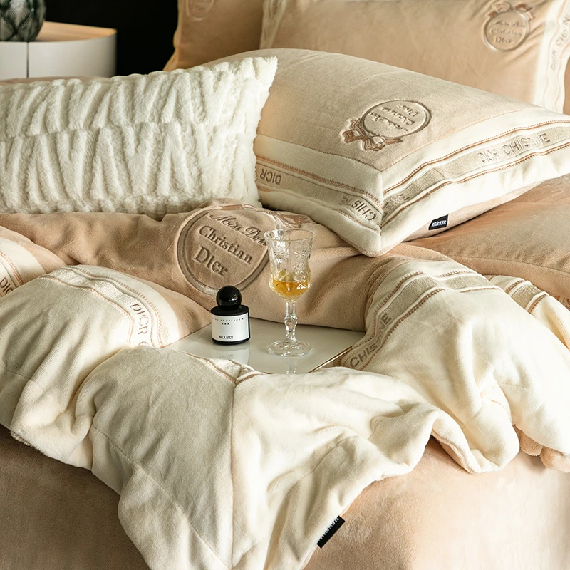 新款轻奢牛奶绒刺绣大拼角工艺款四件套约瑟芬AL