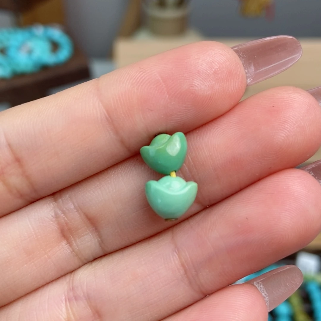 绿松石雕刻未镶嵌