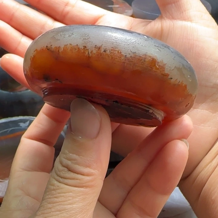 兰***儿定制玛瑙手镯定制