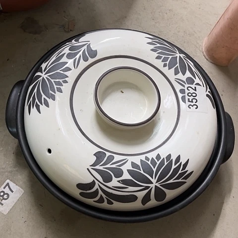 微瑕，明火，口径28，高7，3582