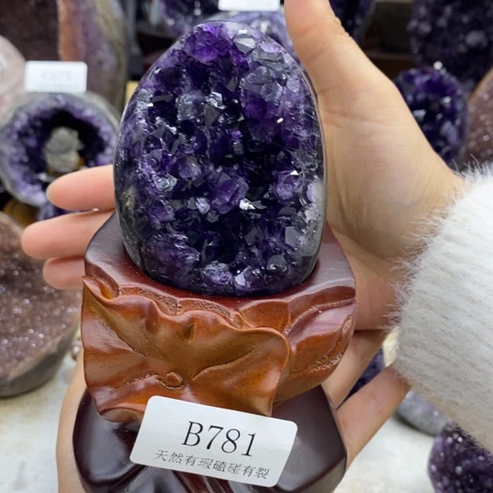 水晶大型摆件（非配饰）未镶嵌