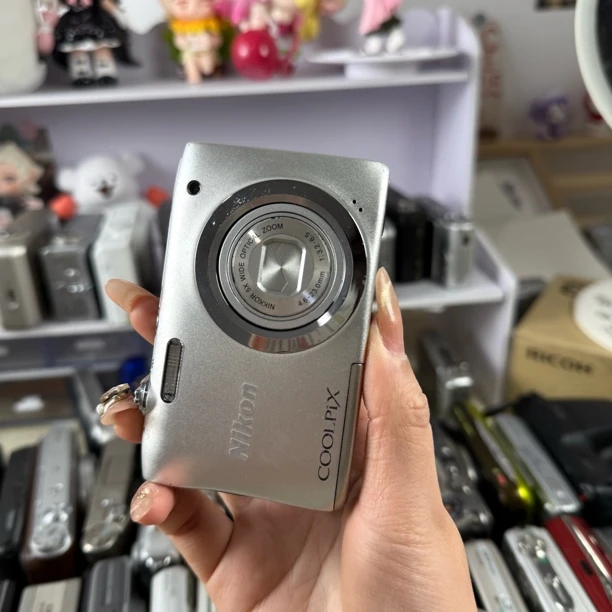 9新 Nikon/尼康 十二数码 尼康A100CCD包配件