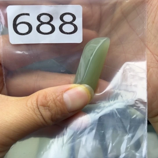未镶嵌和田玉珠宝半成品