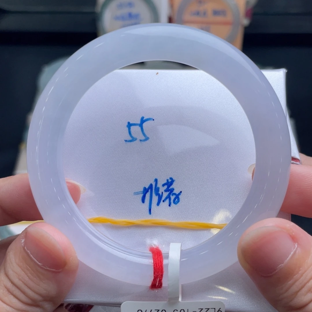 用***7翡翠未镶嵌手镯翡翠手镯