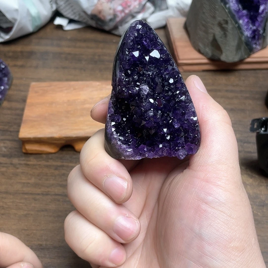 紫晶大型摆件（非配饰）未镶嵌